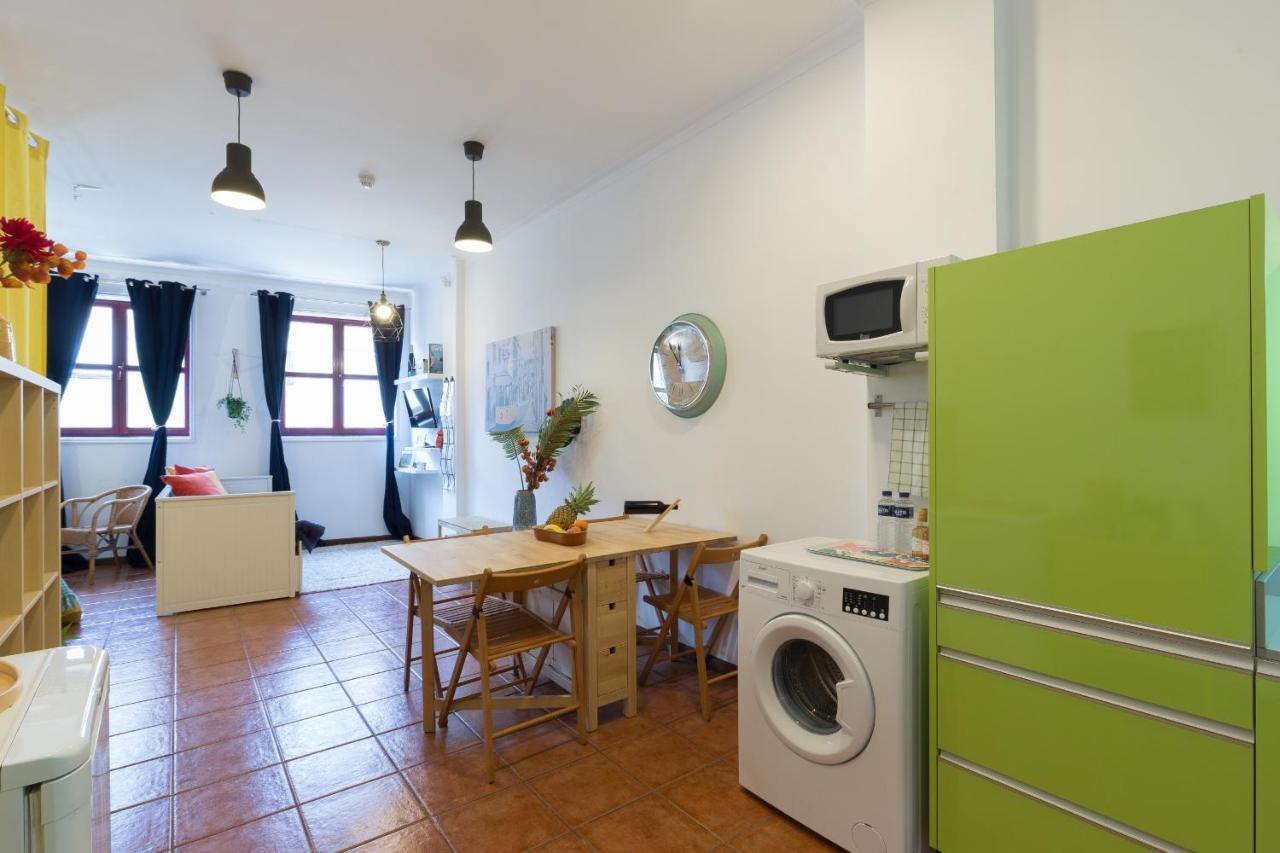 Cozy Sunny Flats By Hostwise Apartment Porto Exterior foto