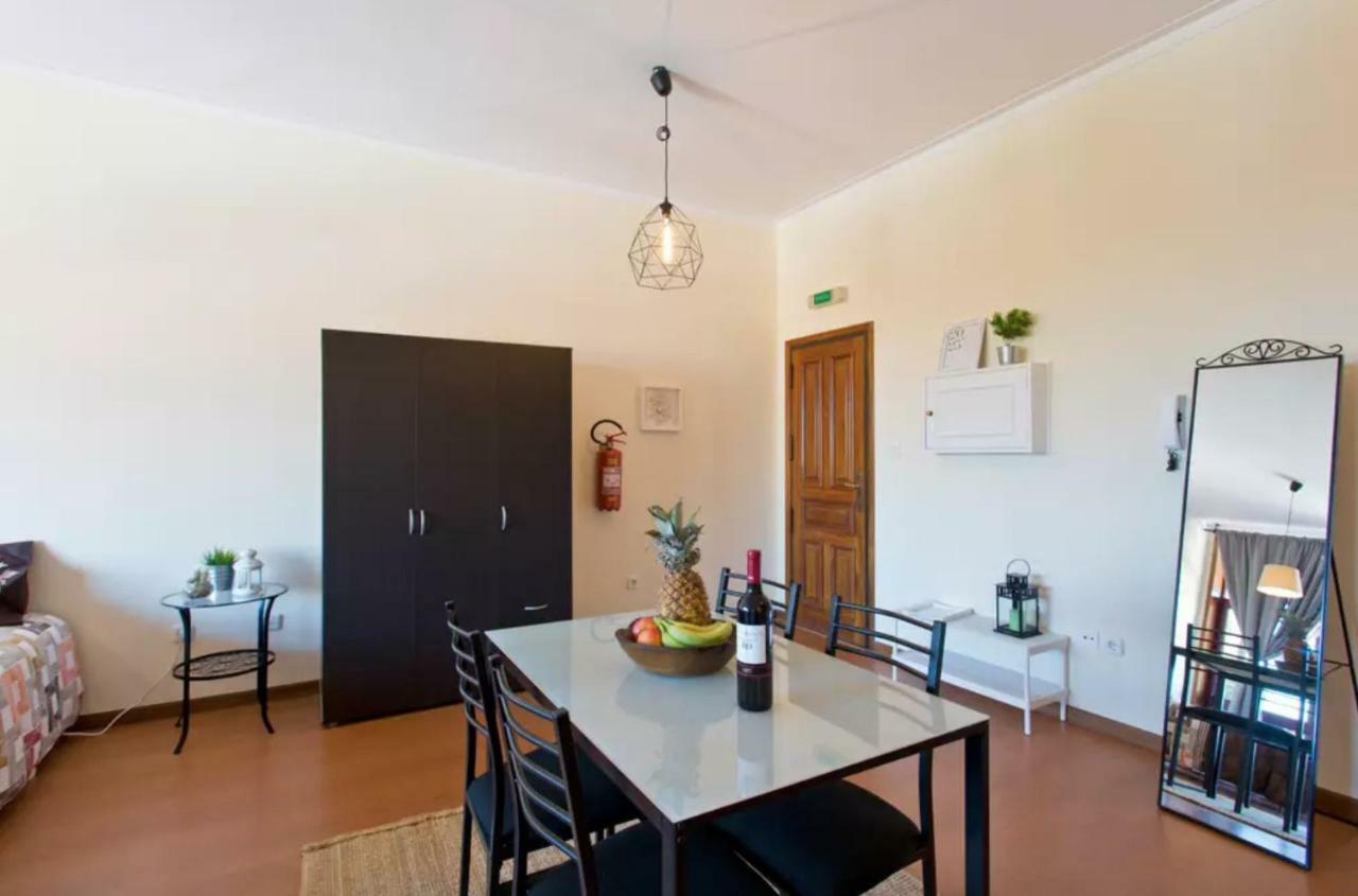 Cozy Sunny Flats By Hostwise Apartment Porto Exterior foto