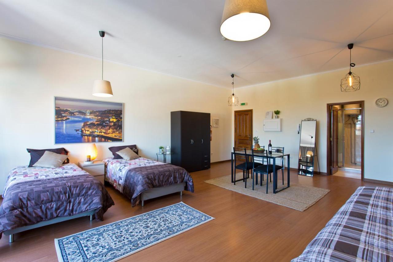 Cozy Sunny Flats By Hostwise Apartment Porto Exterior foto